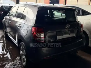 Toyota IST 2016 Gray