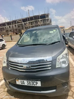 Toyota Noah 2.0 143hp AWD (8 Seater) 2010 Gray