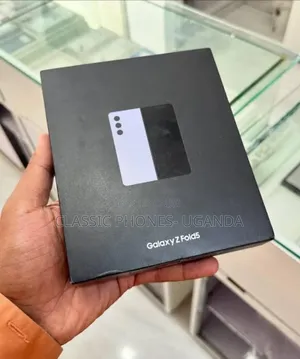 New Samsung Galaxy Z Fold 5 256 GB White