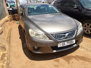 Toyota Mark X 2010 Gold