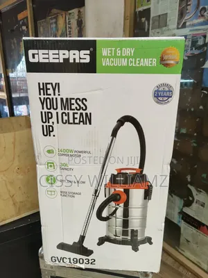 Geepas Wet and Dry Vacuum Cleaner With Blow Function