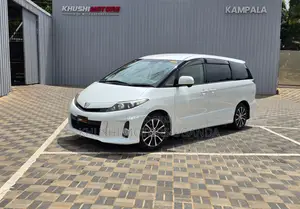 Toyota Estima 2012 White