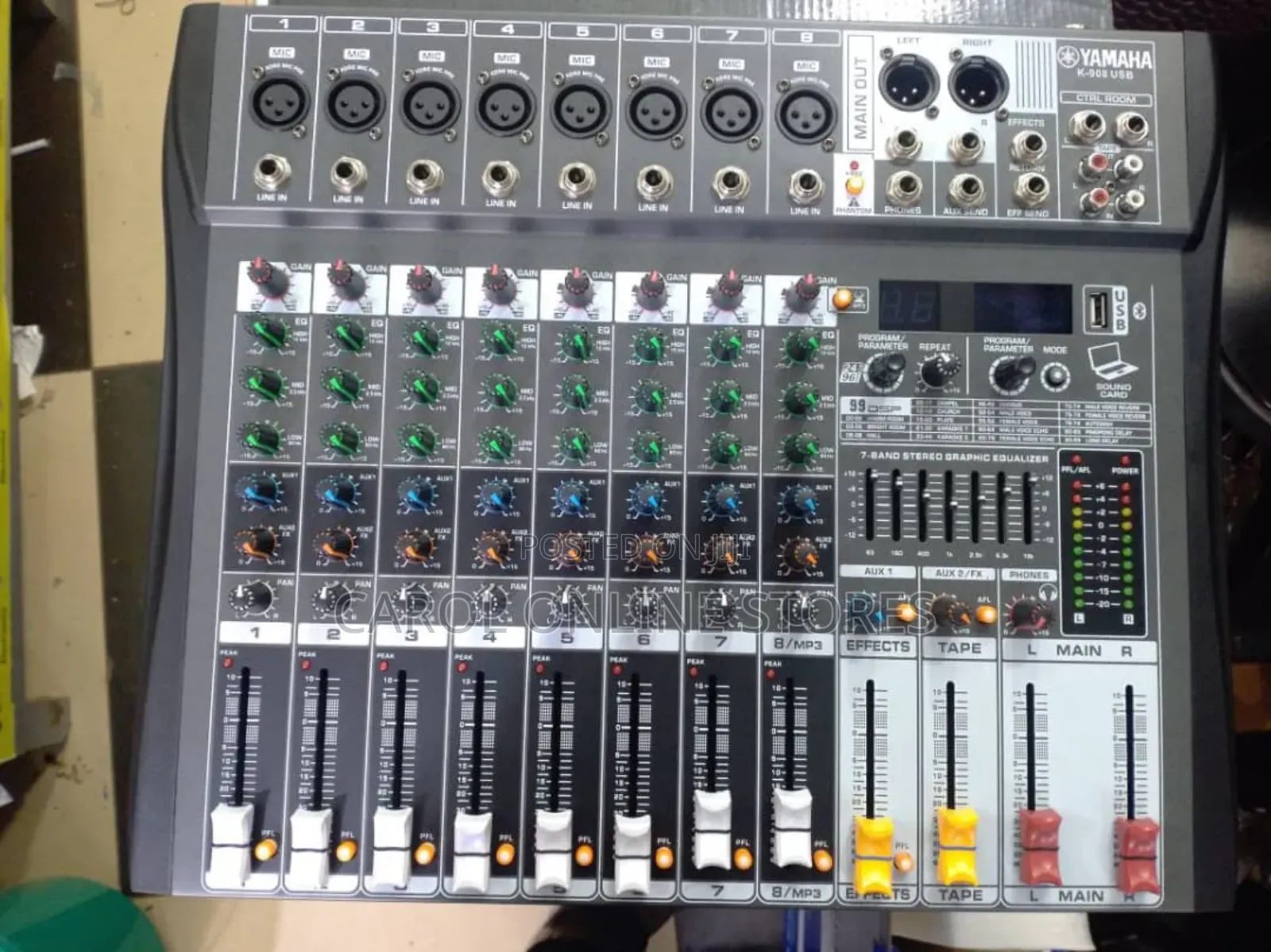 Yamaha 8 Channels Audio Mixer