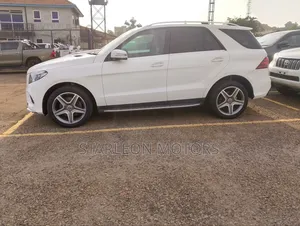 Mercedes-Benz GLE-Class GLE 250d 4MATIC 2017 White