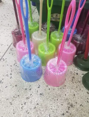 Plastic Toilet Brush With Handles
