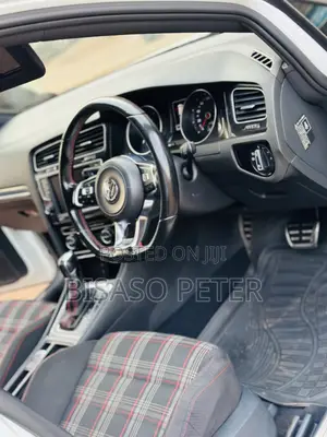 Volkswagen Golf GTI 2015 White