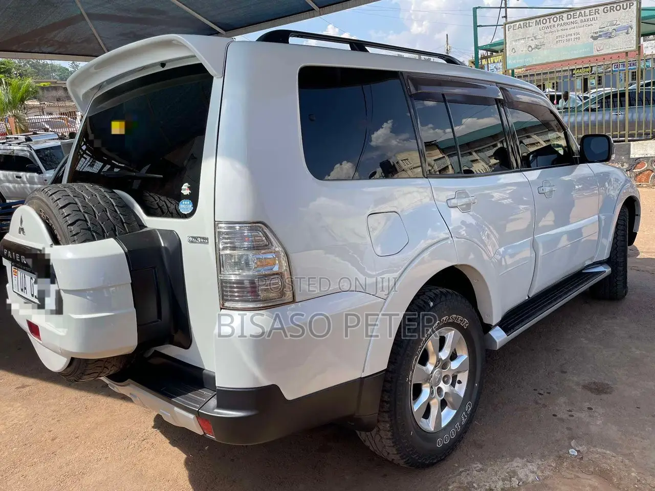 Mitsubishi Pajero 2008 White