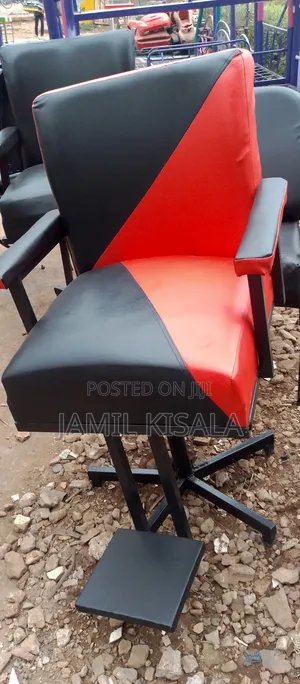 Barber Chair/Stripped