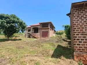 2.5 Acres of Land With a Shell Flat House in Buwera Ngogwe Buikwe