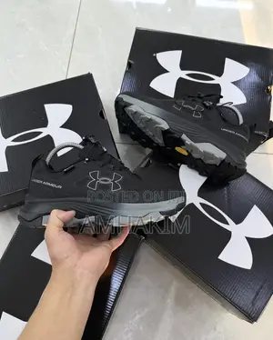 New Men's Under Armour Charged Assert 9 Sneakers In Stock