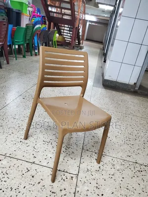 Brave Plastic Chairs Plastic Chairs