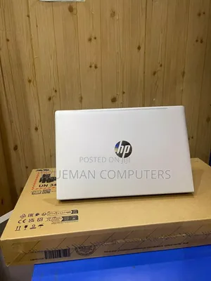 Laptop HP ProBook 445 G9 8GB AMD Ryzen 5 SSD 256GB