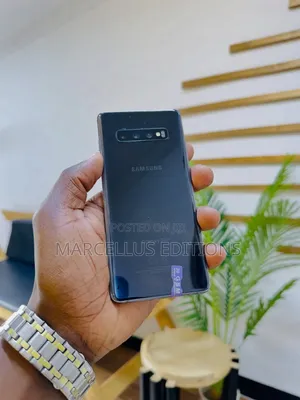 Samsung Galaxy S10 Plus 128 GB Black