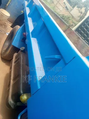 Dump Tipper 33