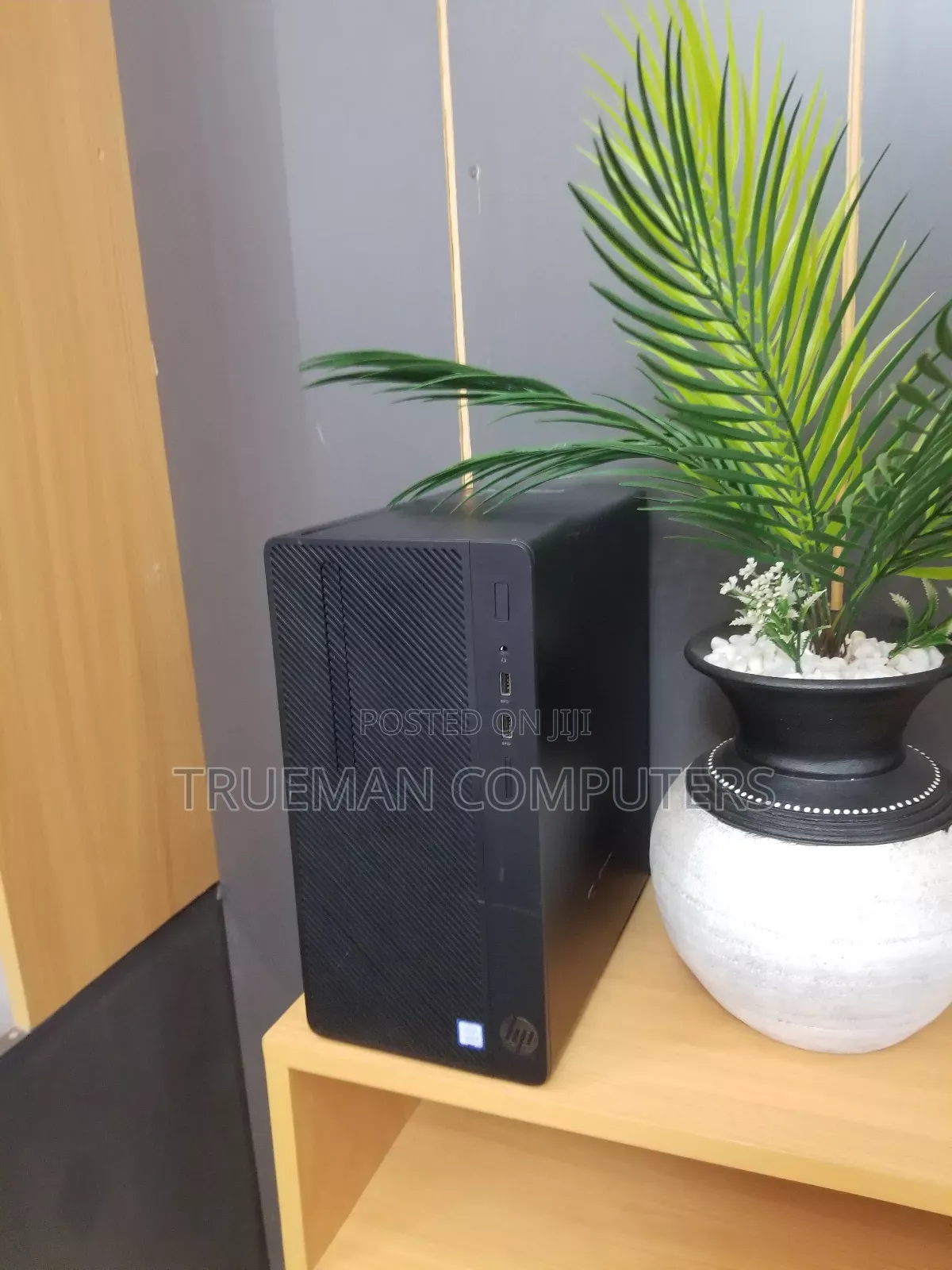 Desktop Computer HP Pavilion 24 8GB Intel Core I3 HDD 500GB