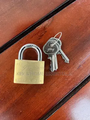 Godrej No.1 Brass Padlock – 40 Mm