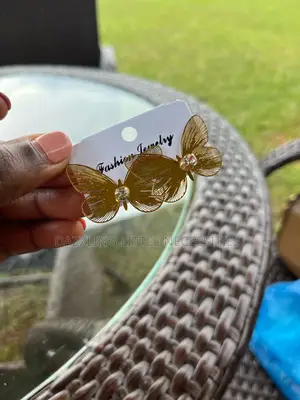 Lim Butterfly Earrings - Gold