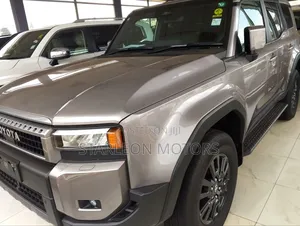 New Toyota Land Cruiser Prado 2.8 2024 Gold