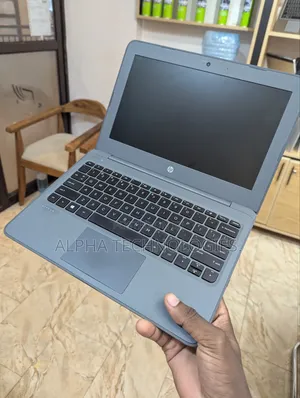 Laptop HP Stream 14 4GB Intel Celeron SSD 60GB