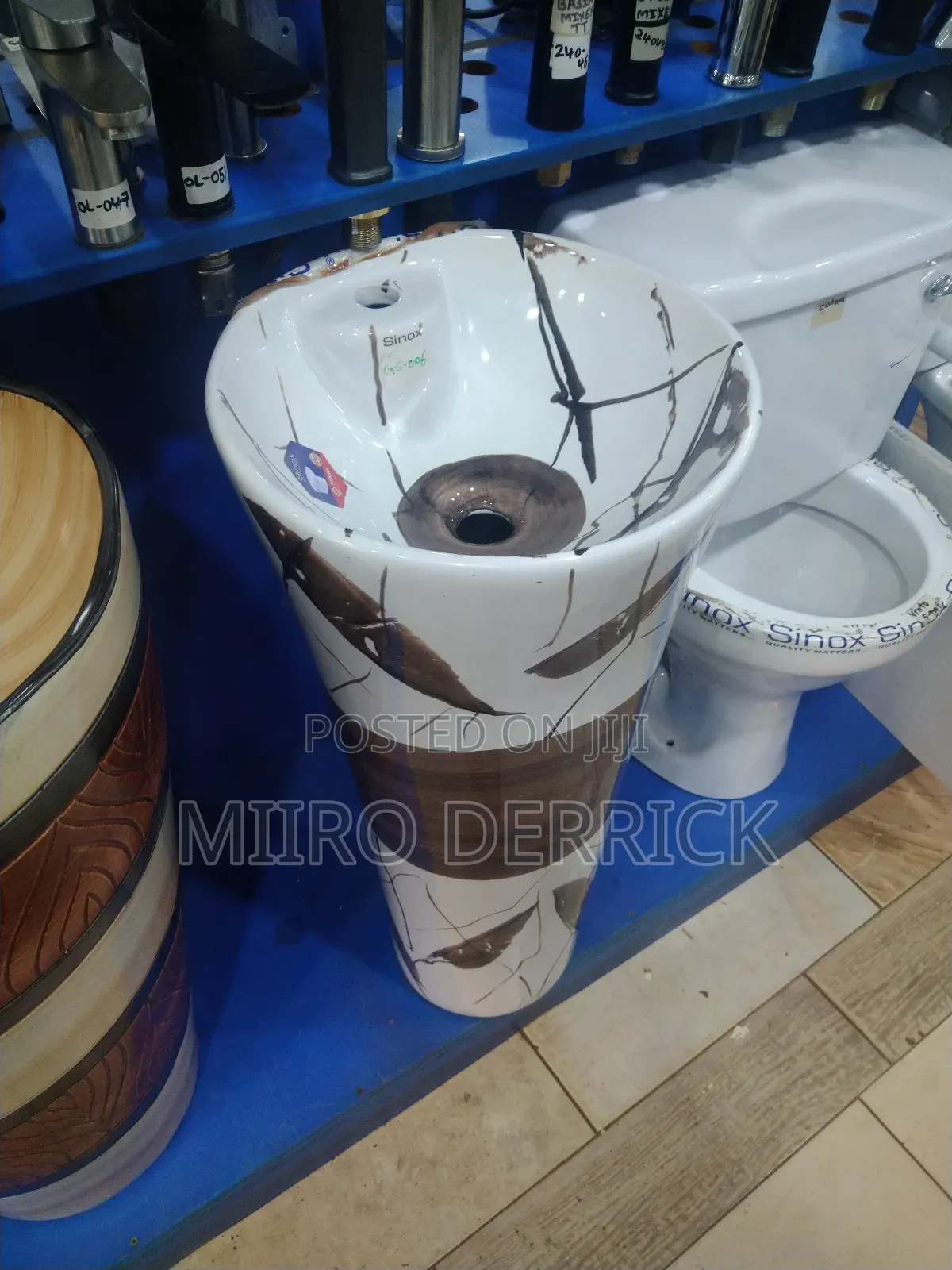 Unique Handwashing Bains