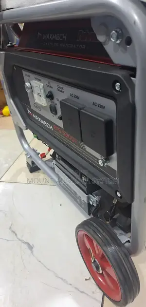 Maxmech Gasoline Generator. RFS 5200e