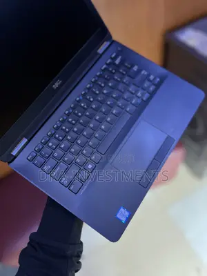 New Laptop Dell Latitude 12 E7270 8GB Intel Core I5 SSD 512GB