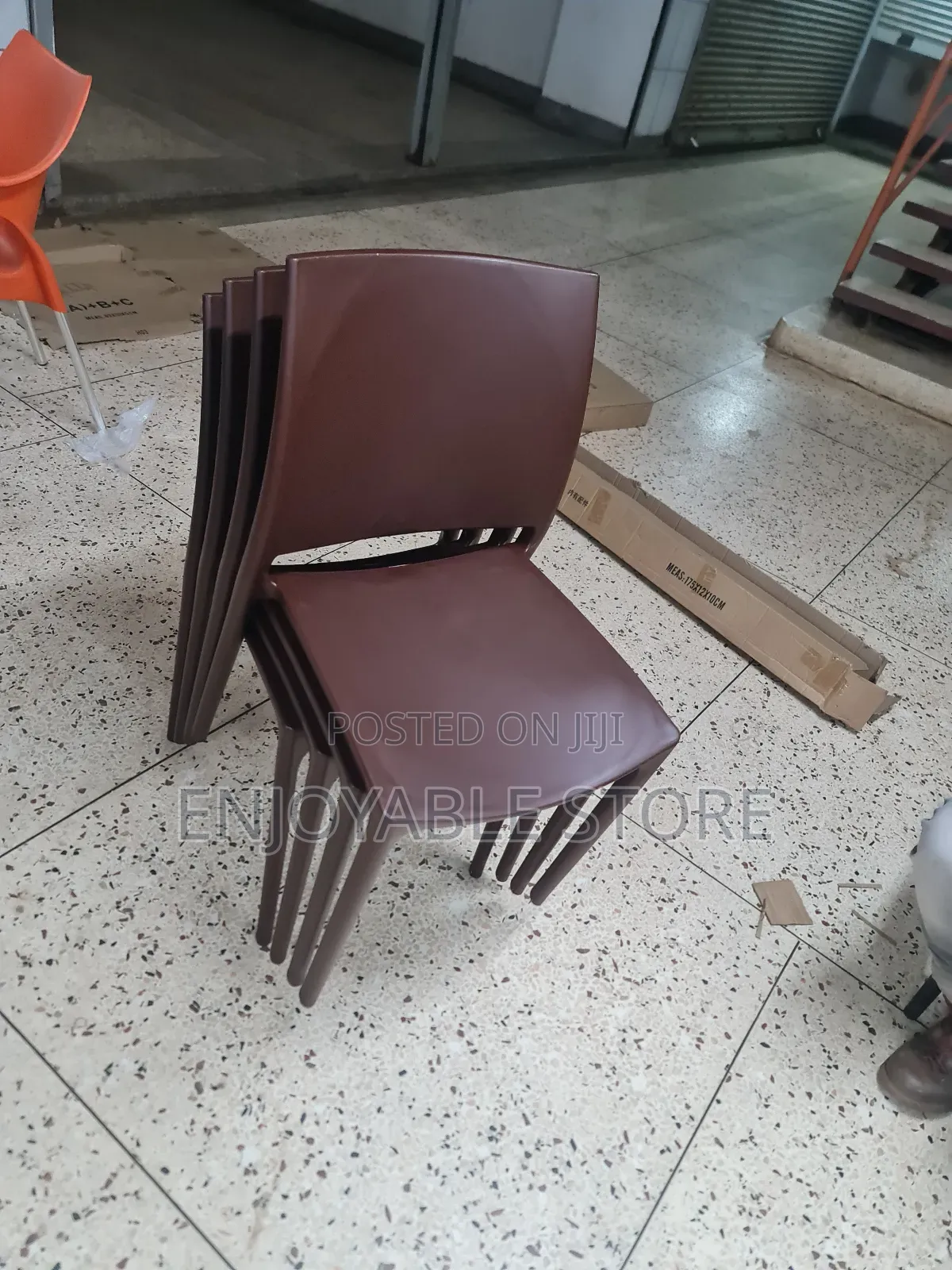 Modernix Plastic Chairs Plastic Chairs