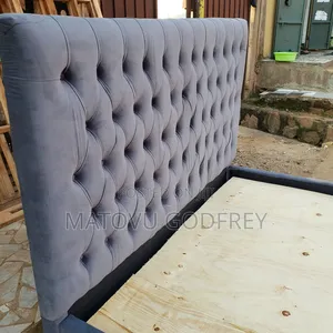 Fabrick 5x6 Bed Not Negotiable