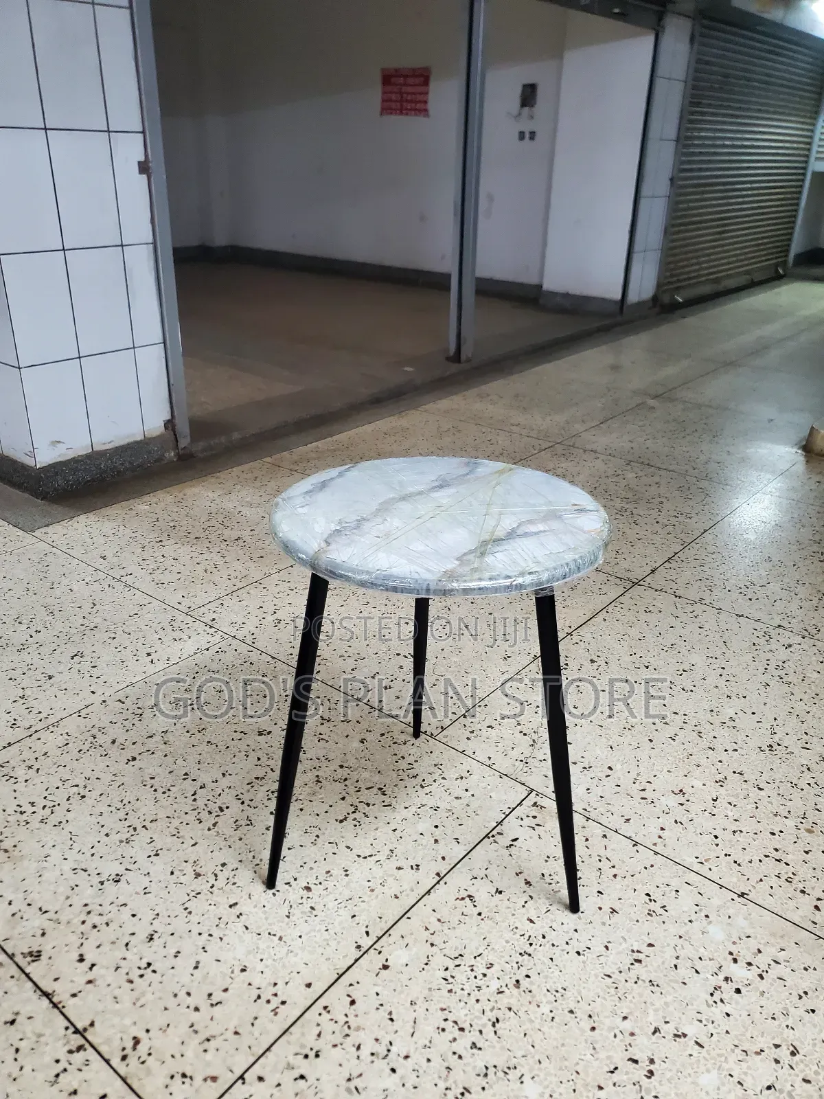 3 Stands Wooden Dining Table