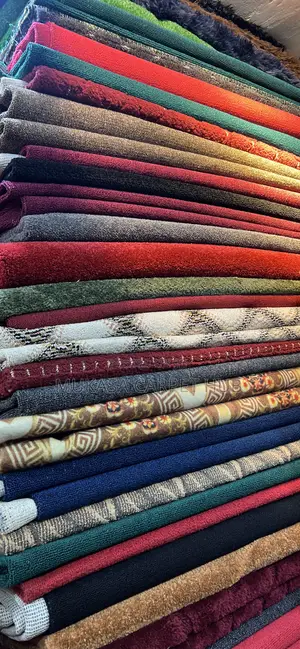 Luxury Woolen Fiber-Carpets
