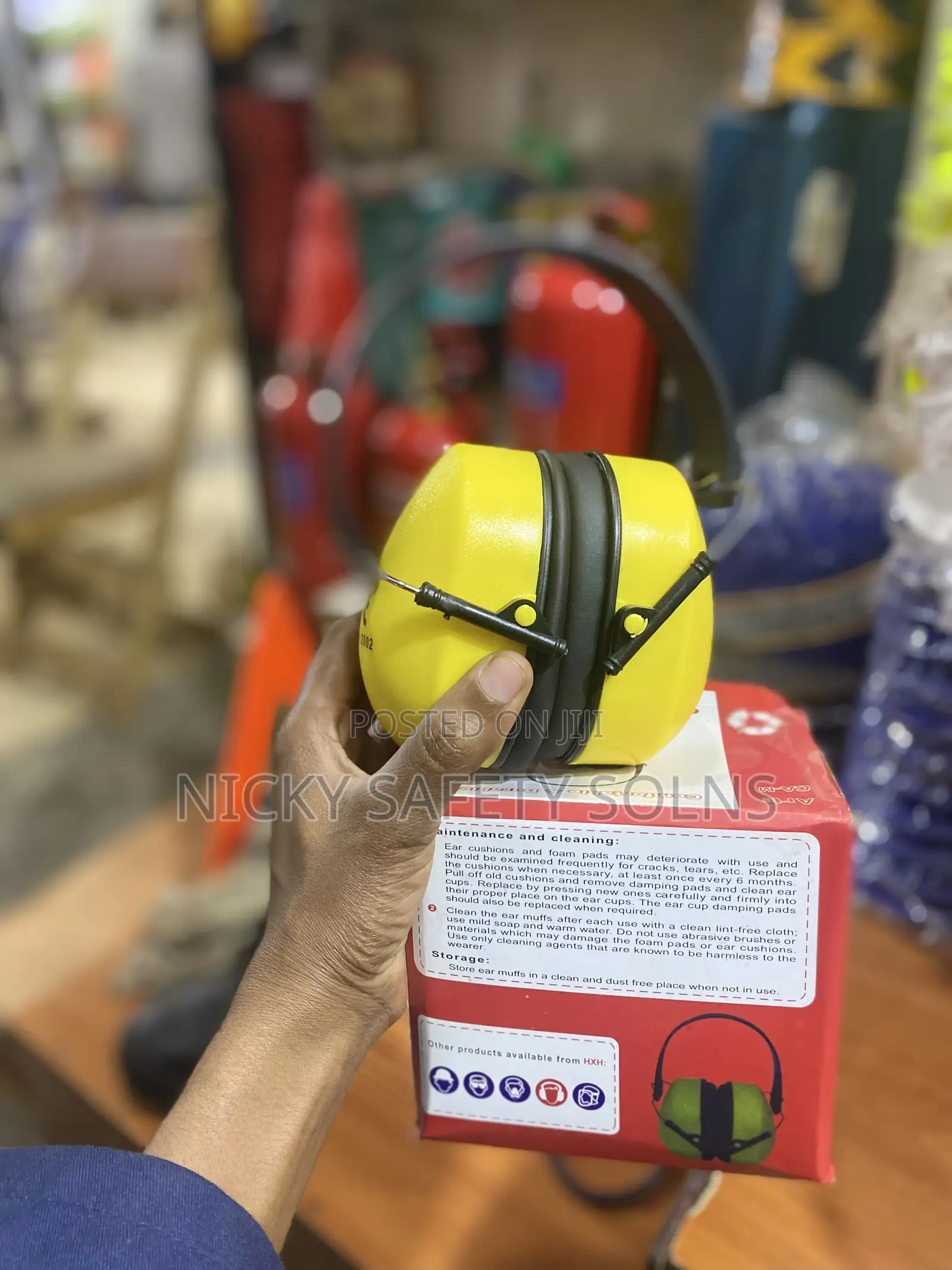 Earmuff/Hearing Protection