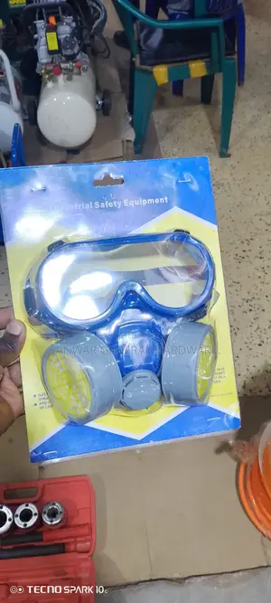 2pc Chemical Masks