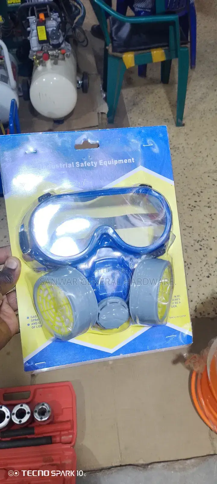 2pc Chemical Masks