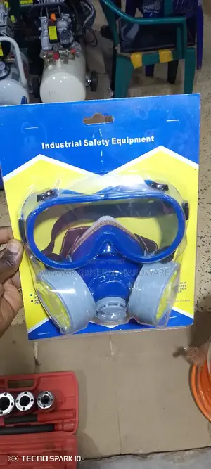 2pc Chemical Masks