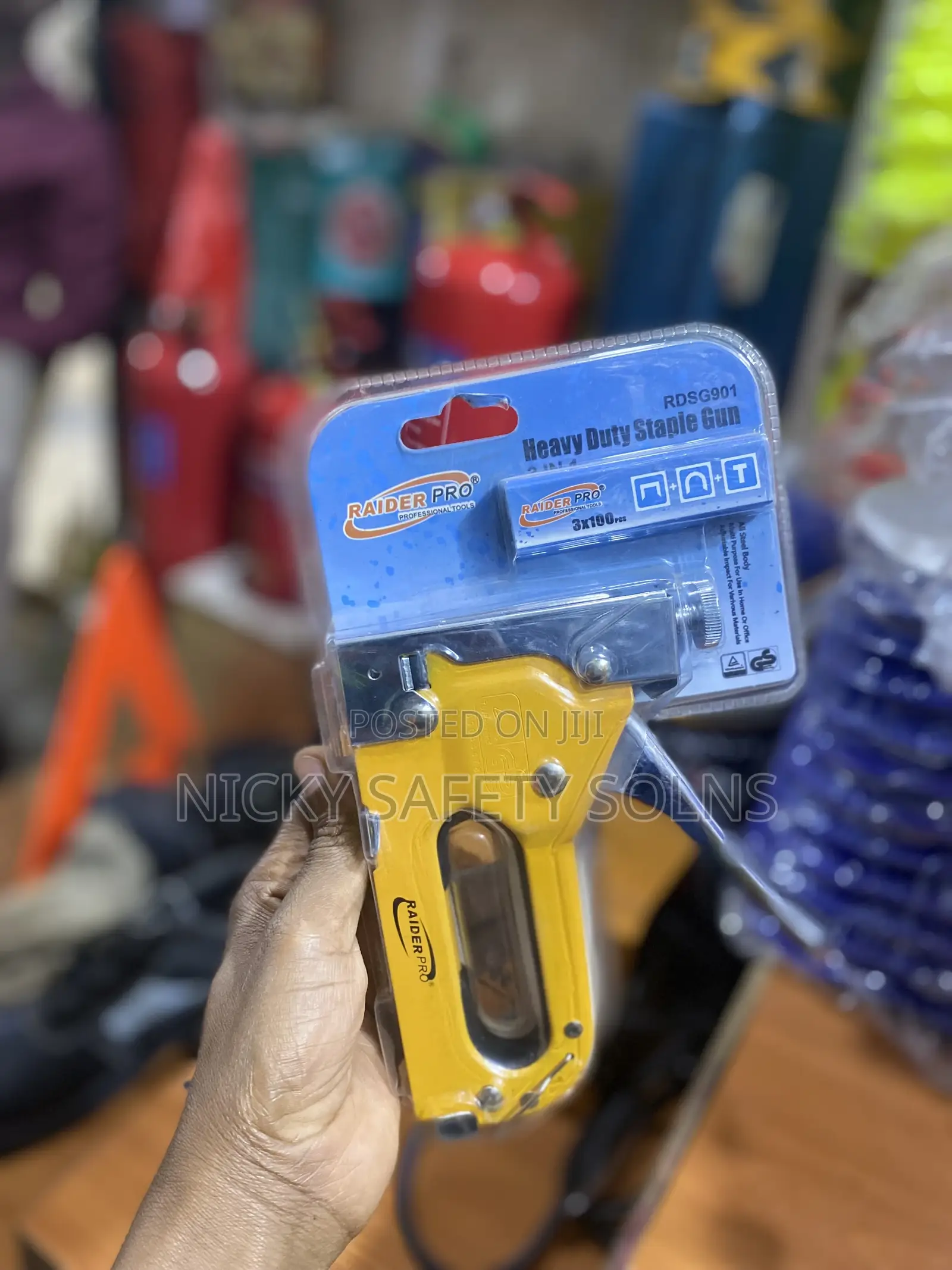 Staple Gun