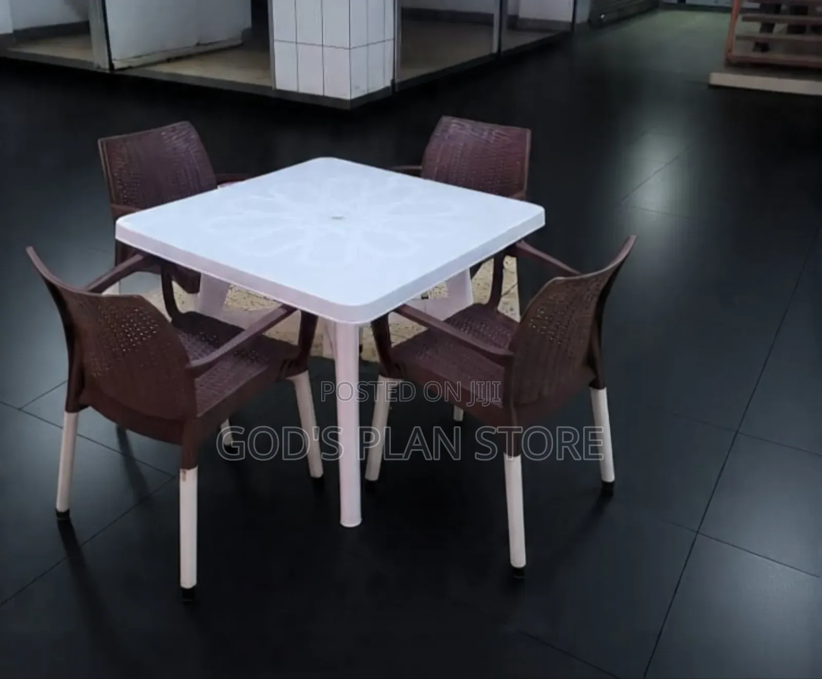 Genetic Dining Plastic Table and Dining Table and Chairs for Hotel