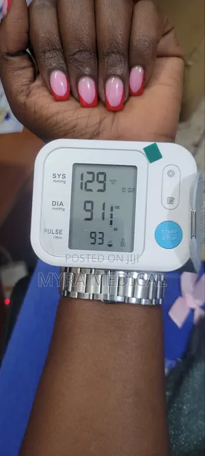 Wrist Blood Pressure Machine