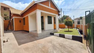 3bdrm Bungalow in Fs Properties Ltd, Division A for rent
