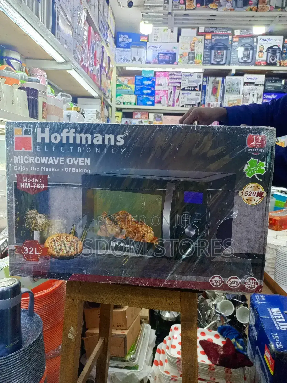 Hoffmans Electronics Microwave Oven, Specifically Model Hm-763.