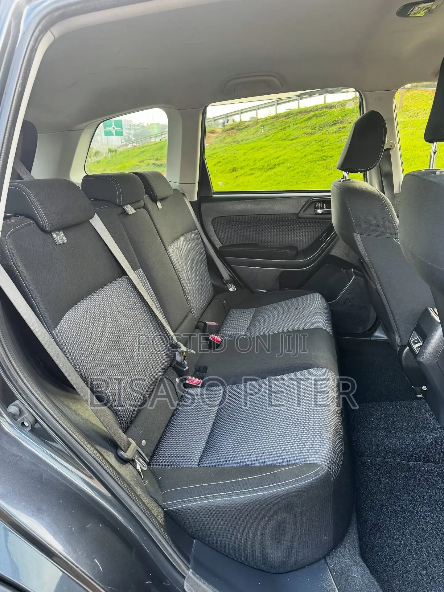 Subaru Forester 2017 Gray