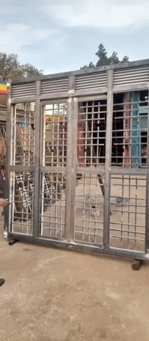 Sliding Doors