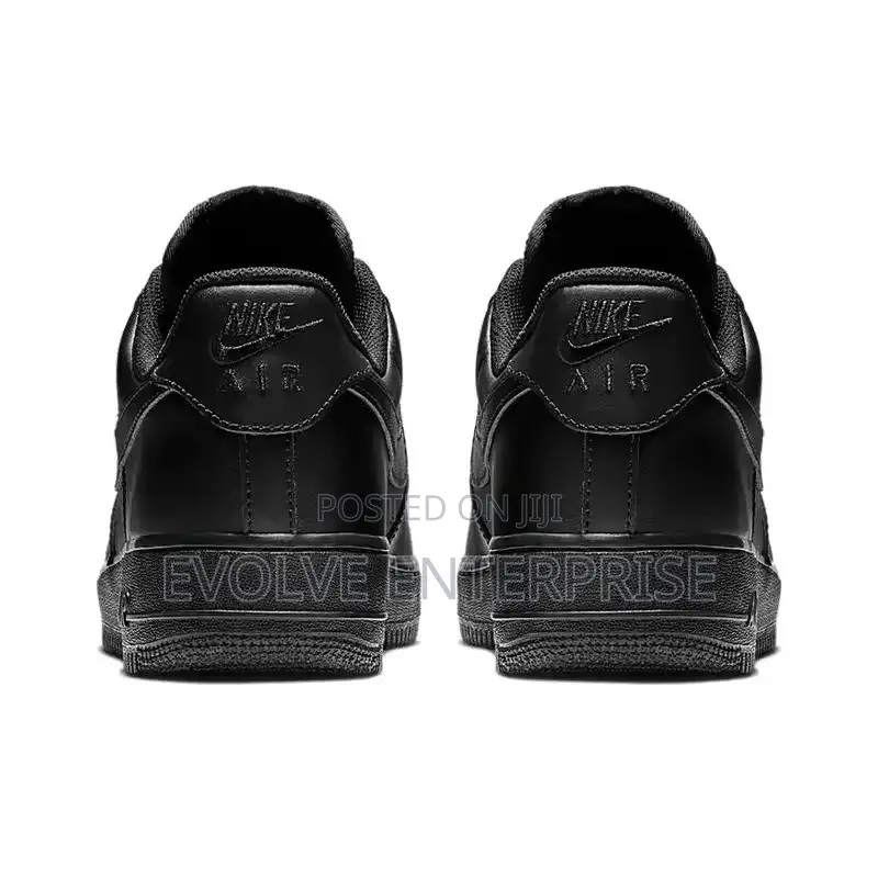 Black Airforce 1s