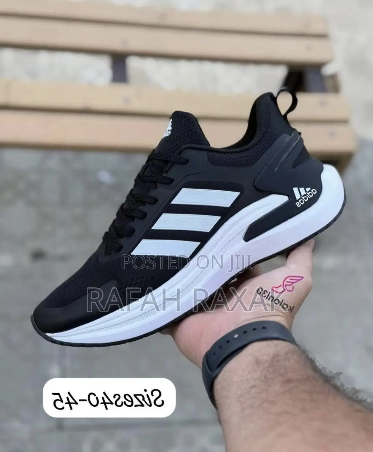 Original Black/White Adidas Bounce Running Trainer Sneakers