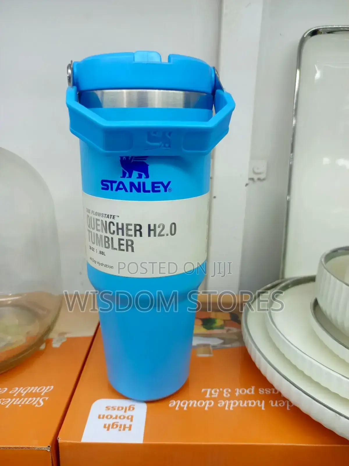 Stanley Quencher Flowstate Tumbler.