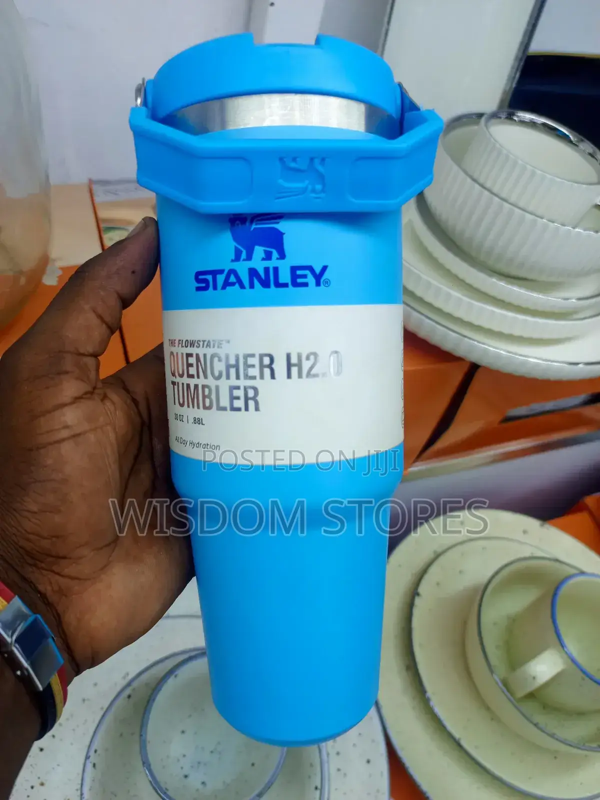 Stanley Quencher Flowstate Tumbler.