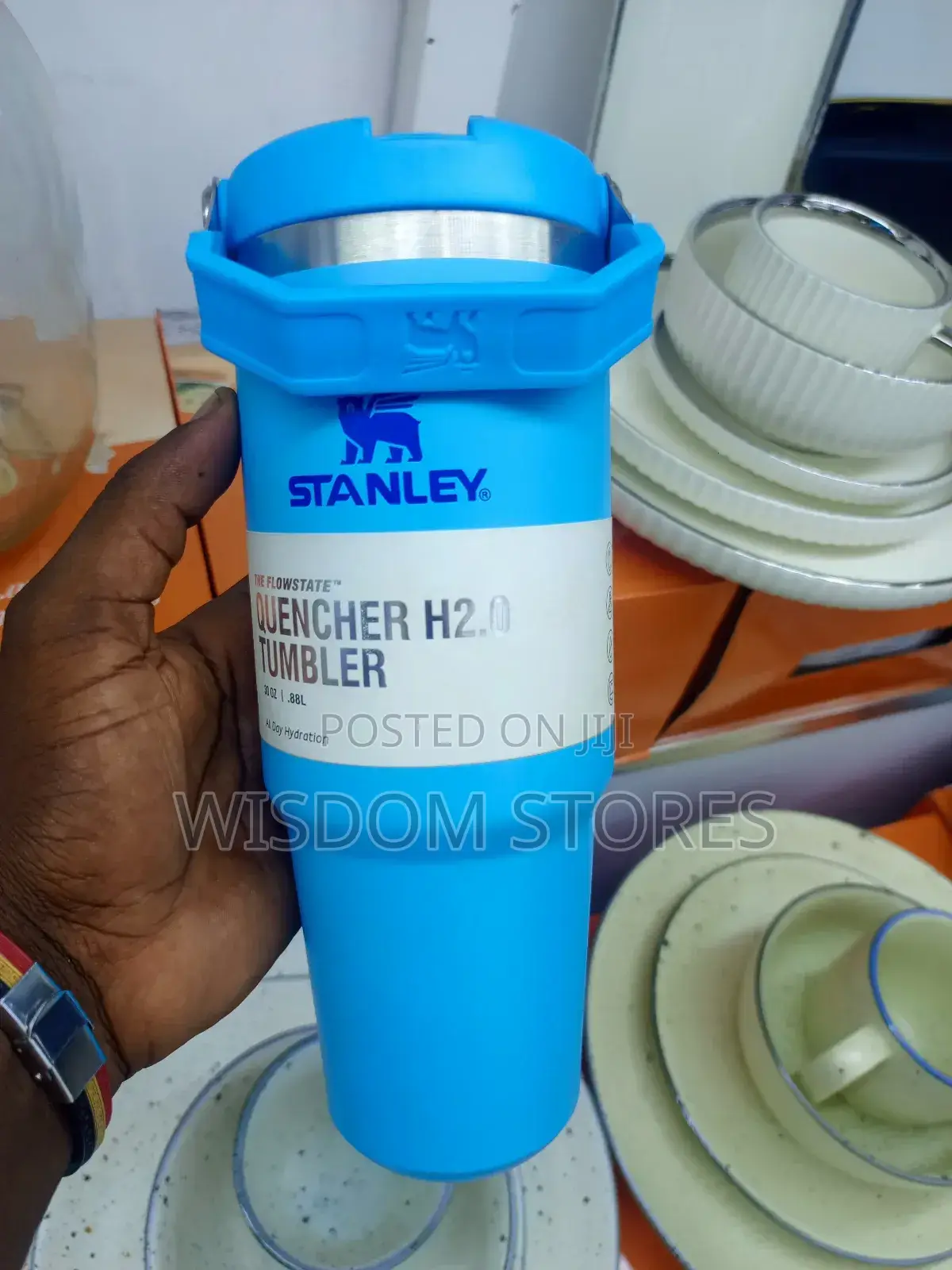 Stanley Quencher Flowstate Tumbler.
