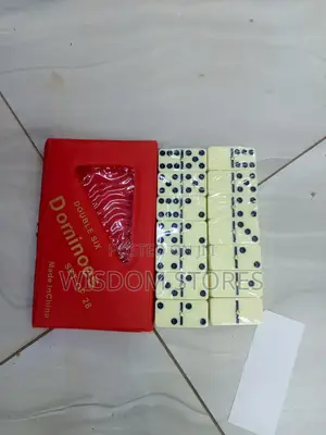 Dominoes Set