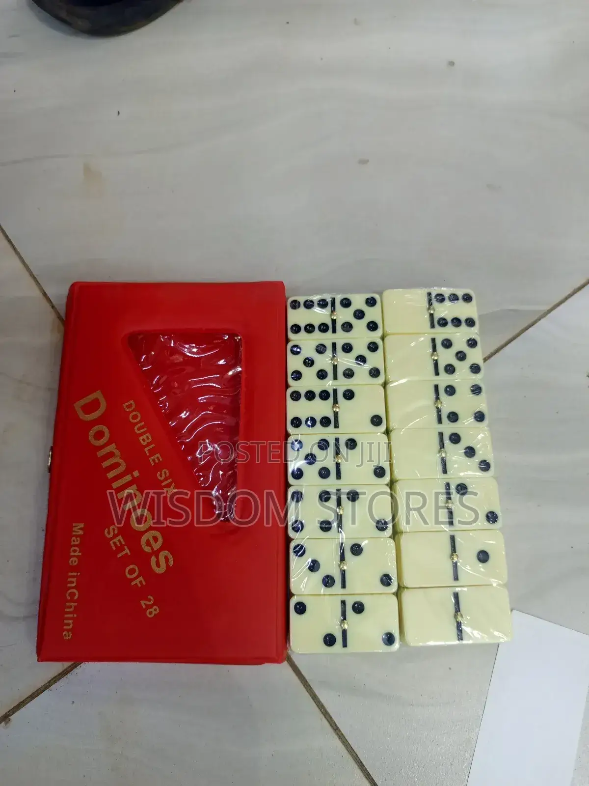 Dominoes Set