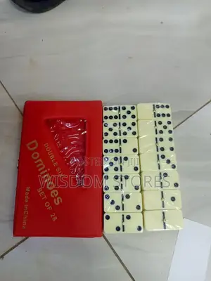 Dominoes Set