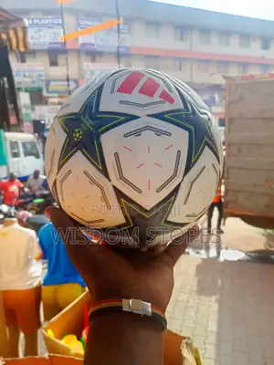 Adidas Ucl Pro 24/25 League Phase Ball.